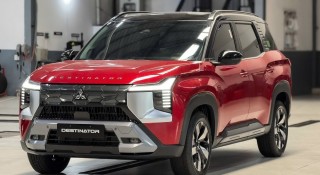 Mitsubishi Destinator nhận ưu đãi lớn, rút ngắn khoảng cách giá với Mazda CX-5